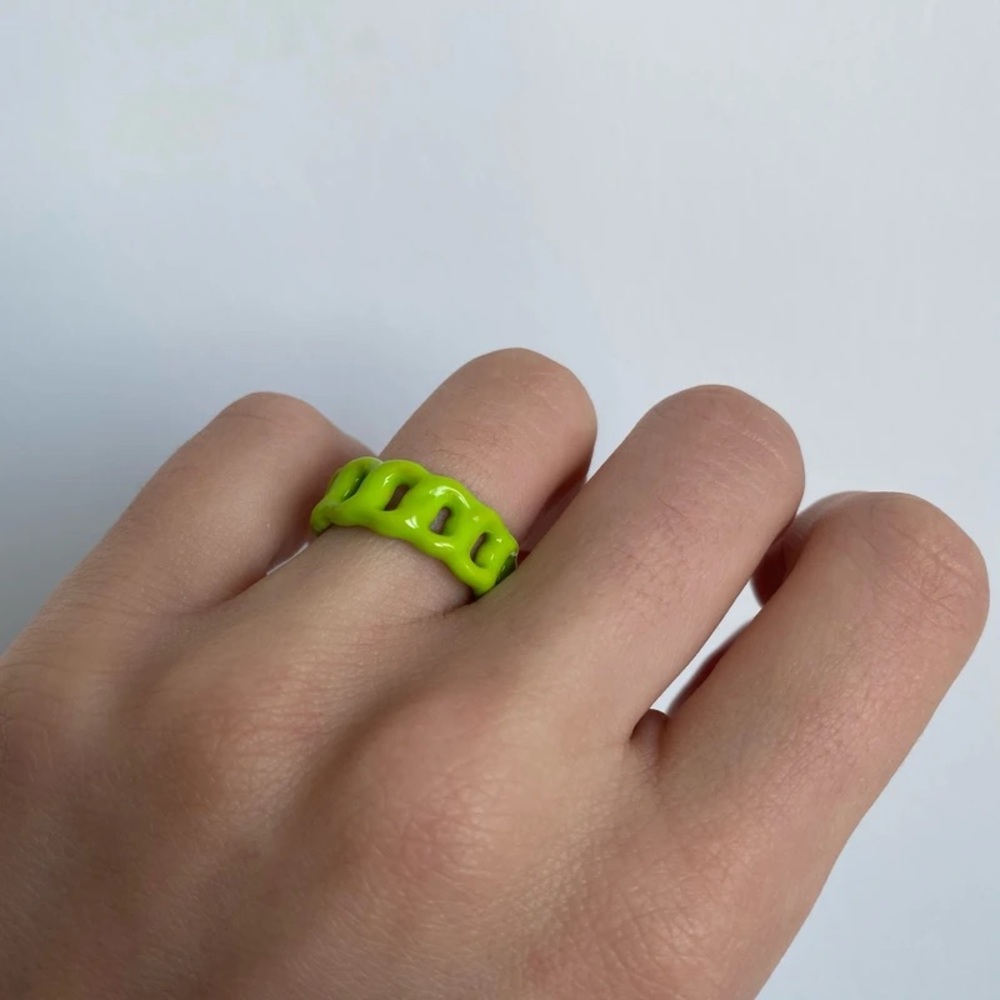 ⭐️2 for $30⭐️ Evryjewels Green Apple Enamel Ring